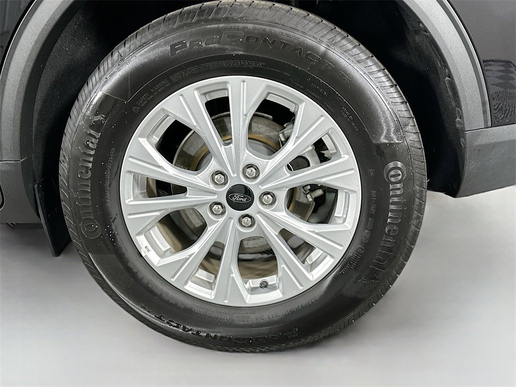 Used 2025 Ford Escape Active image 28