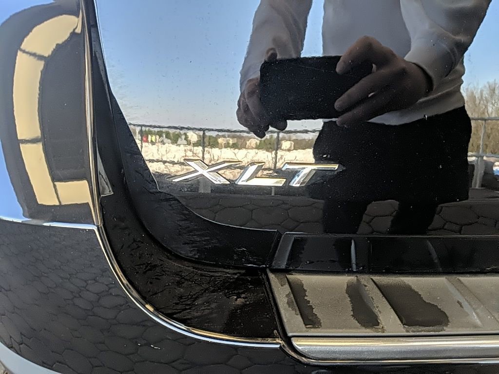 Used 2024 Ford Explorer XLT w/ Equipment Group 202A image 8