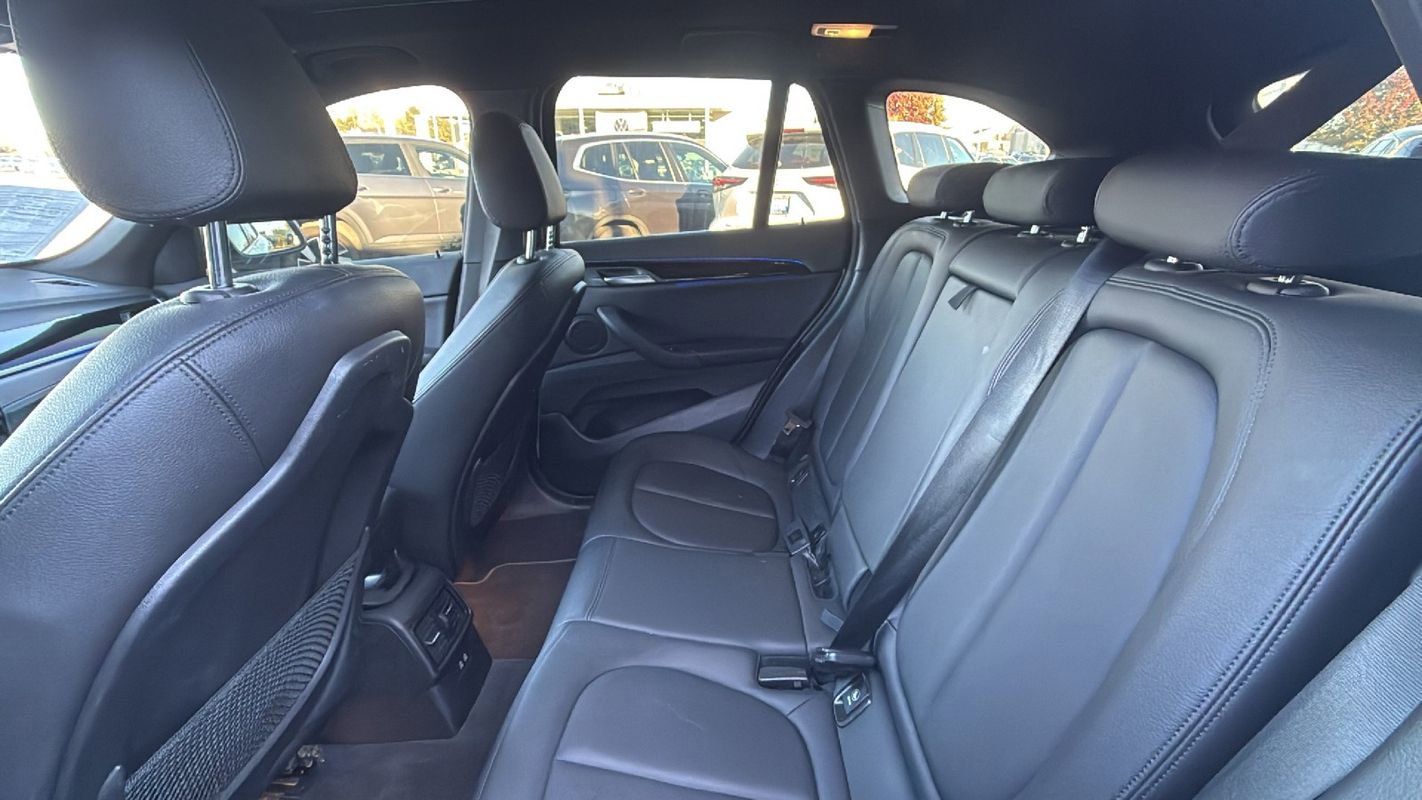 Used 2021 BMW X1 xDrive28i w/ Convenience Package image 11