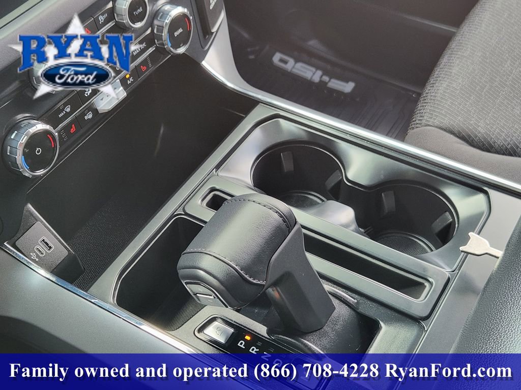 Used 2025 Ford F150 XLT w/ Equipment Group 302A MID image 15