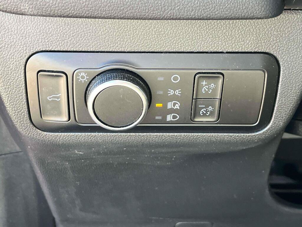 Used 2023 Ford Escape Active w/ Tech Pack #2 FWD image 34