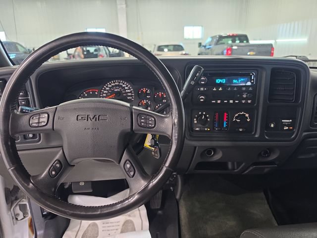 Used 2003 GMC Sierra 2500 SLE w/ Snow Plow Prep Package AWD/4WD image 10