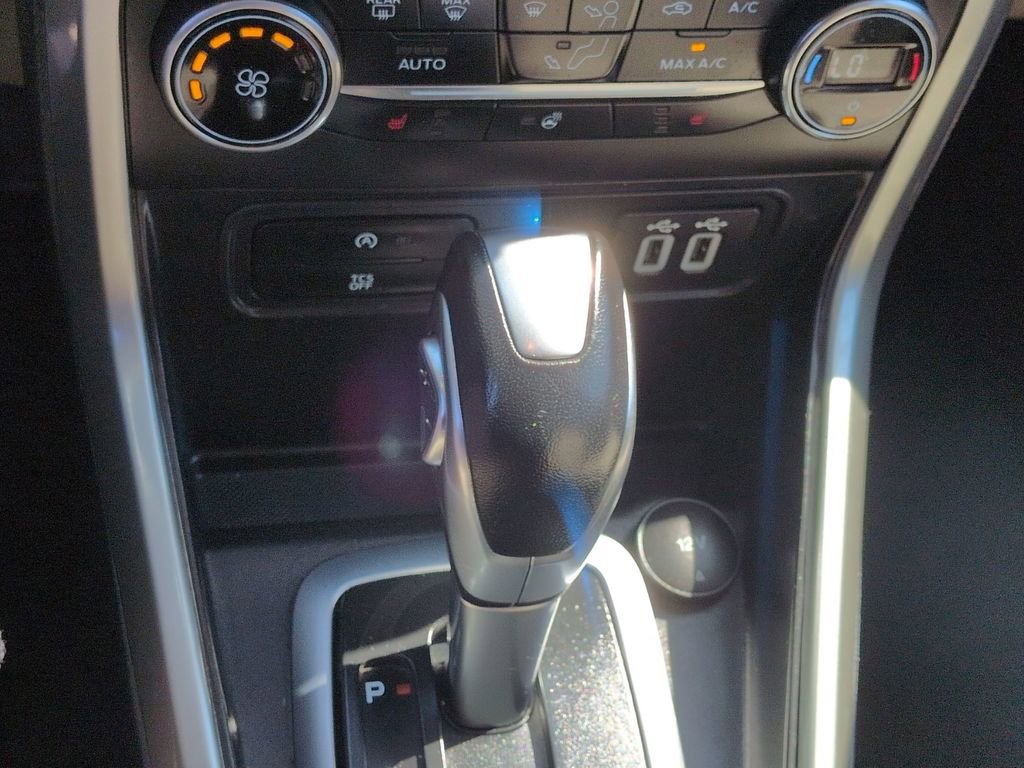 Used 2020 Ford EcoSport Titanium image 18