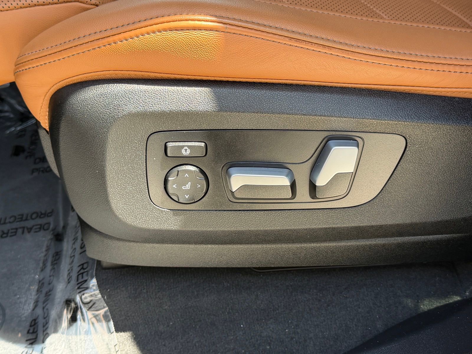 Certified 2023 BMW X5 sDrive40i w/ Premium Package RWD image 24