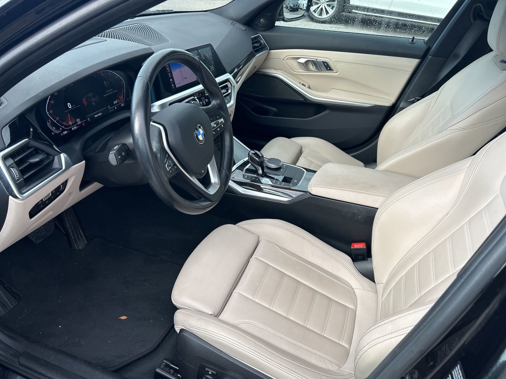 Used 2020 BMW 330i xDrive Sedan w/ Premium Package image 6