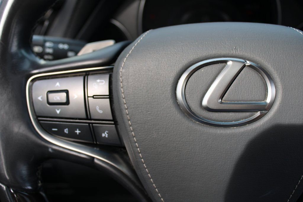 Used 2021 Lexus LS 500h image 14