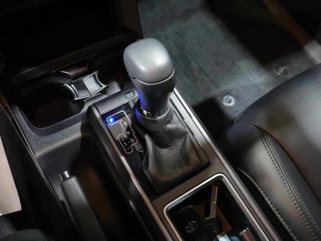 Certified 2023 Toyota Tacoma TRD Off-Road w/ TRD Premium Off Road Package image 23