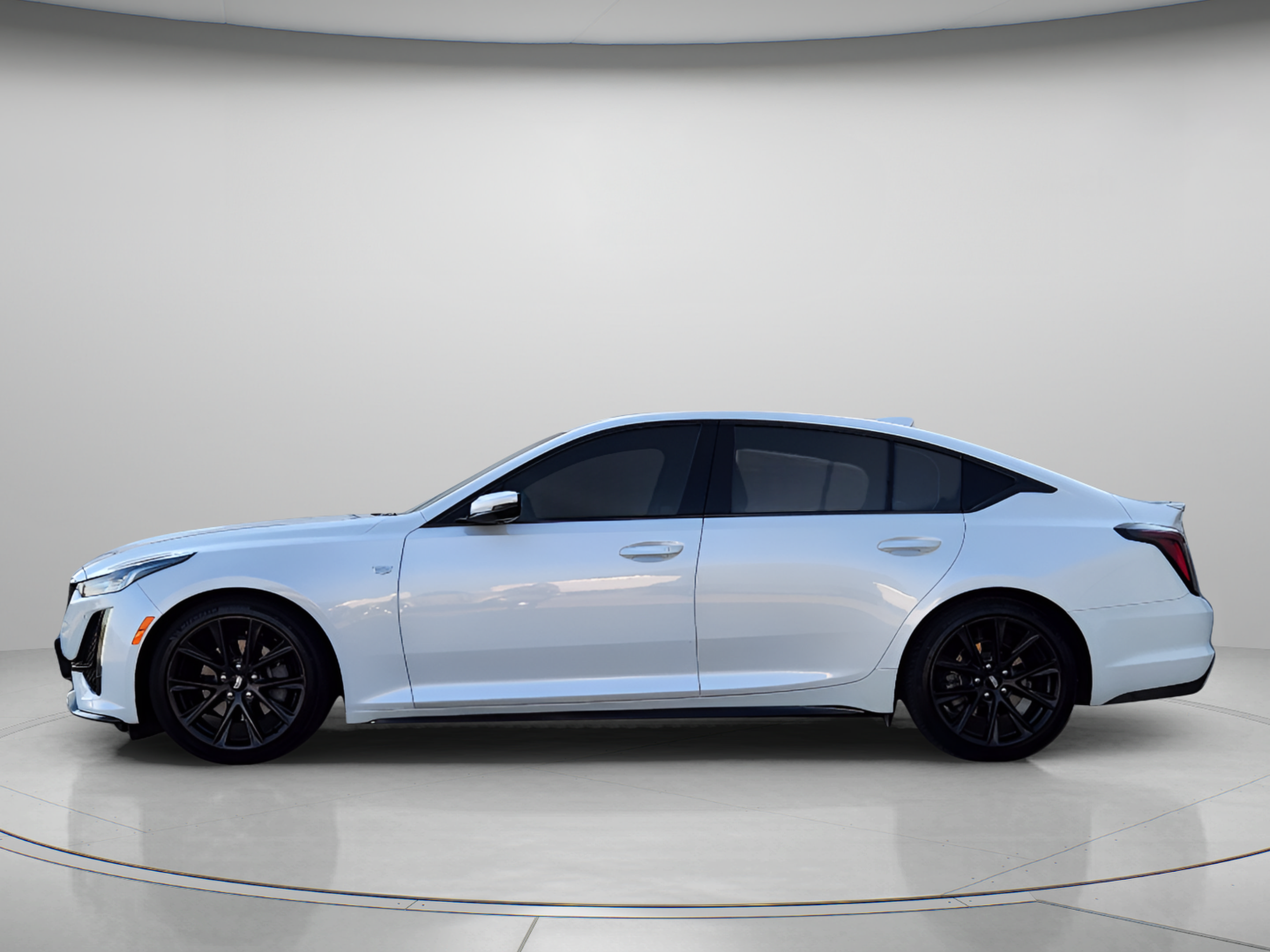 Used 2022 Cadillac CT5 Sport w/ Climate Package RWD image 2