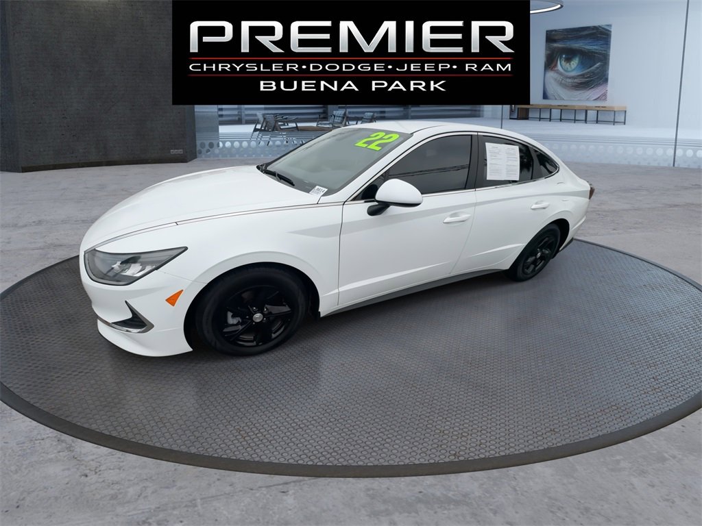 Used 2022 Hyundai Sonata SE image 4