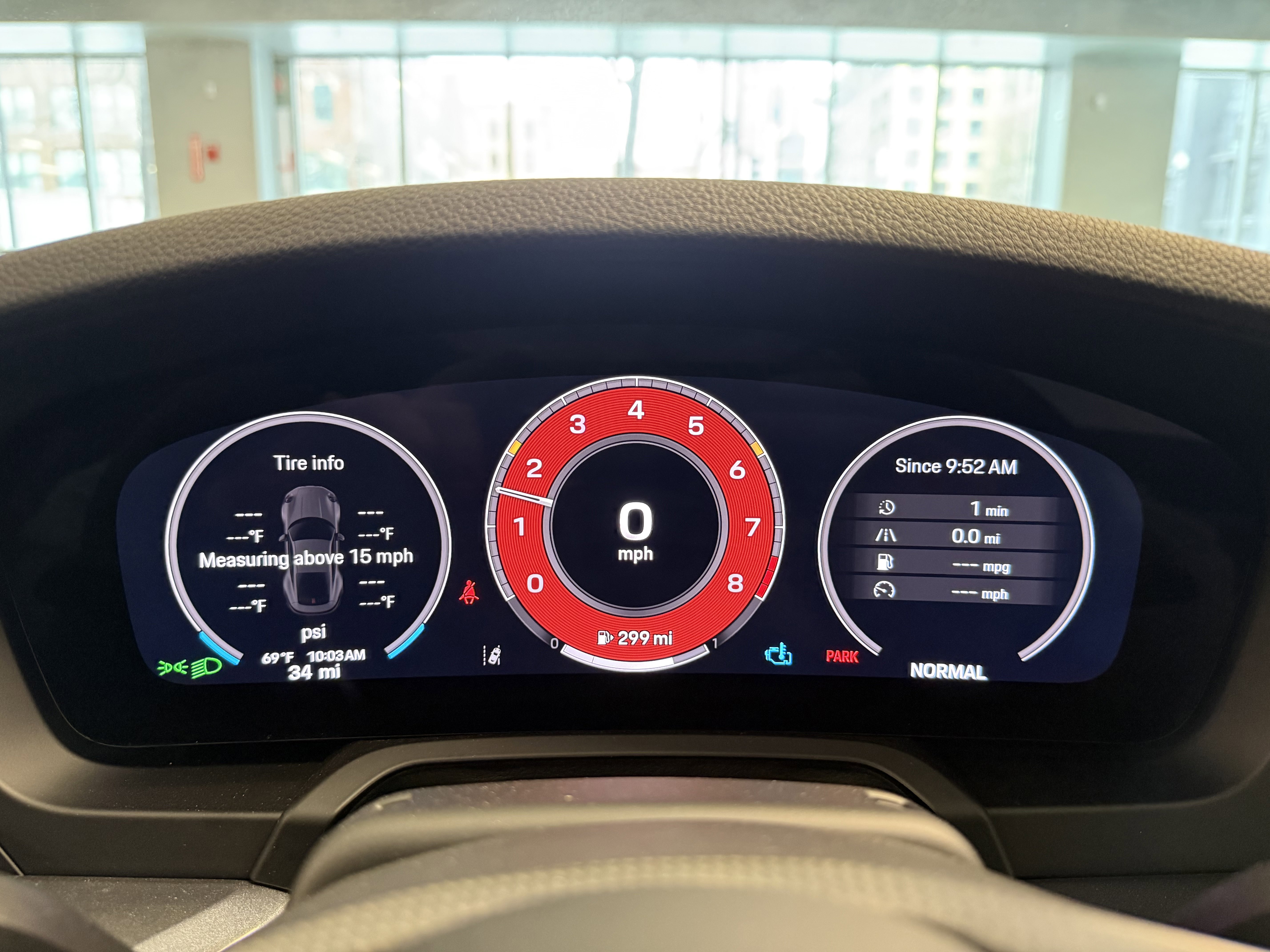 Used 2025 Porsche 911 Carrera RWD image 14