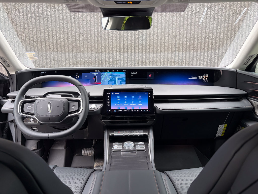 New 2026 Lincoln Nautilus Reserve AWD/4WD image 53