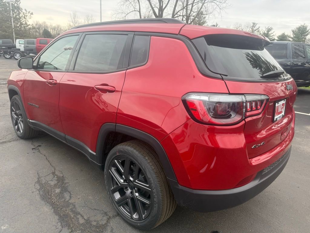 New 2026 Jeep Compass Latitude image 5
