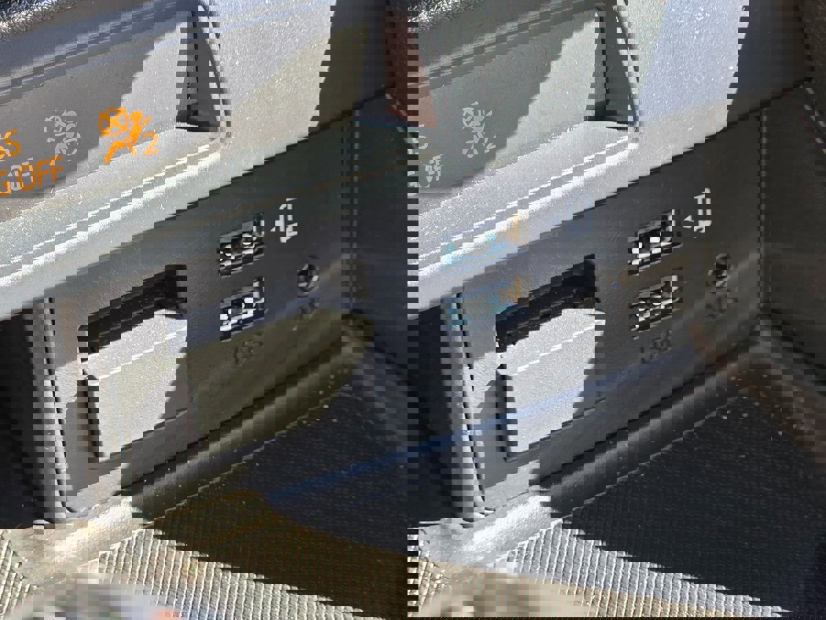 Used 2022 MAZDA MX-5 Miata Sport image 37