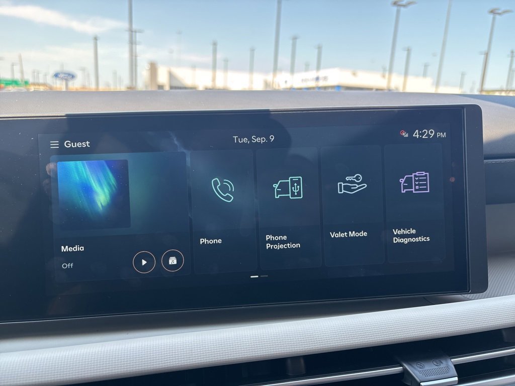 New 2026 Hyundai Tucson SE image 16