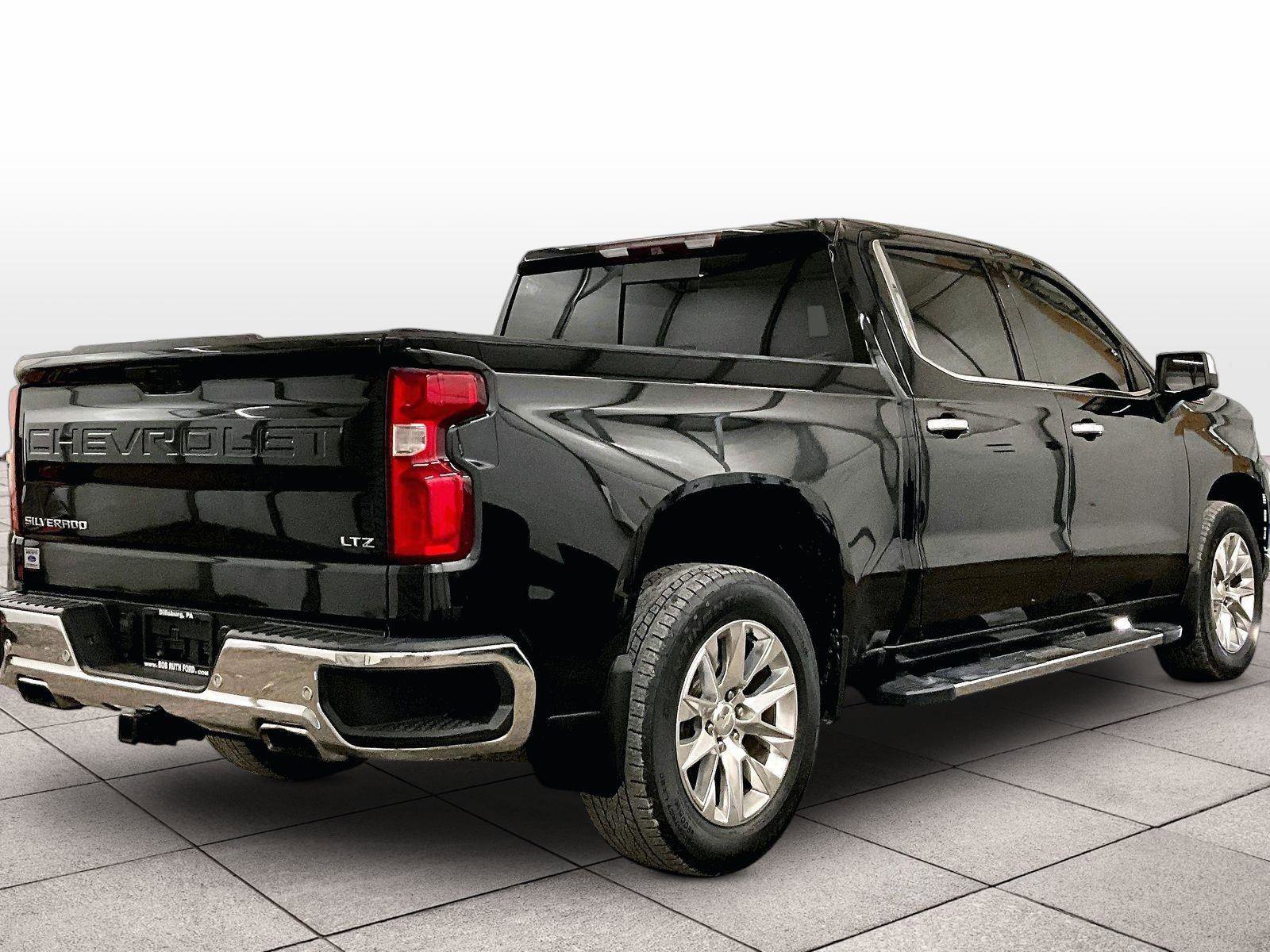Used 2019 Chevrolet Silverado 1500 LTZ w/ LTZ Plus Package AWD/4WD image 11