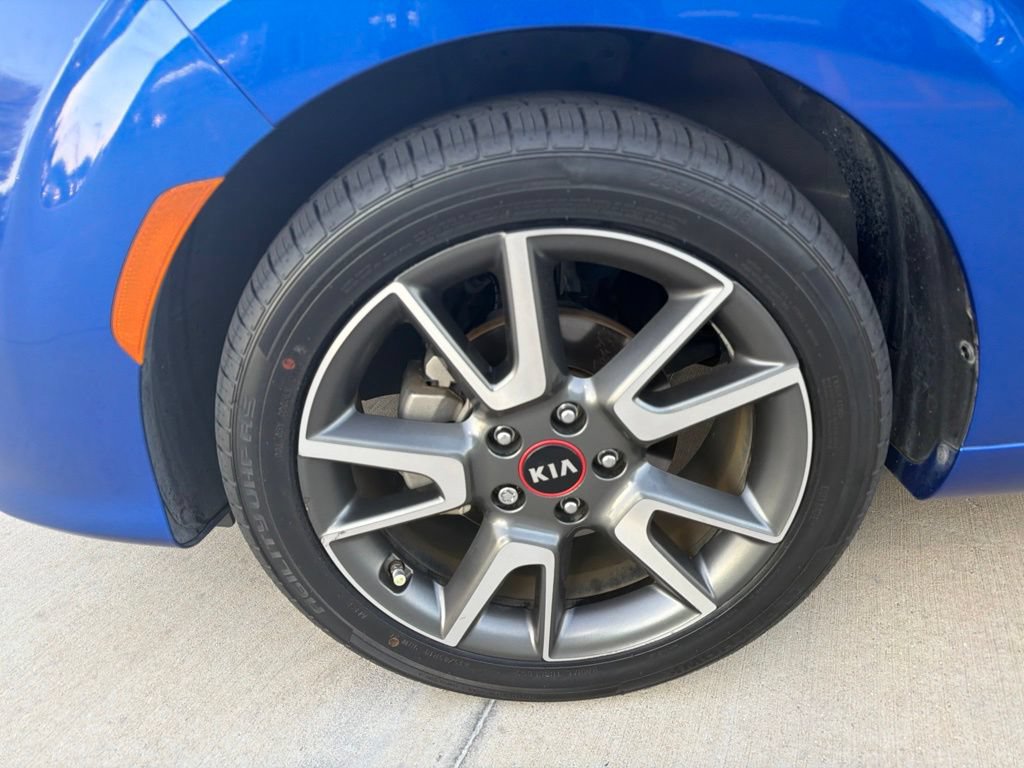 Used 2021 Kia Soul GT-Line FWD image 8