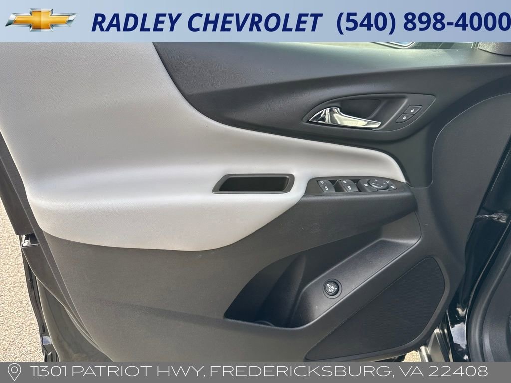 Used 2024 Chevrolet Equinox LT image 19