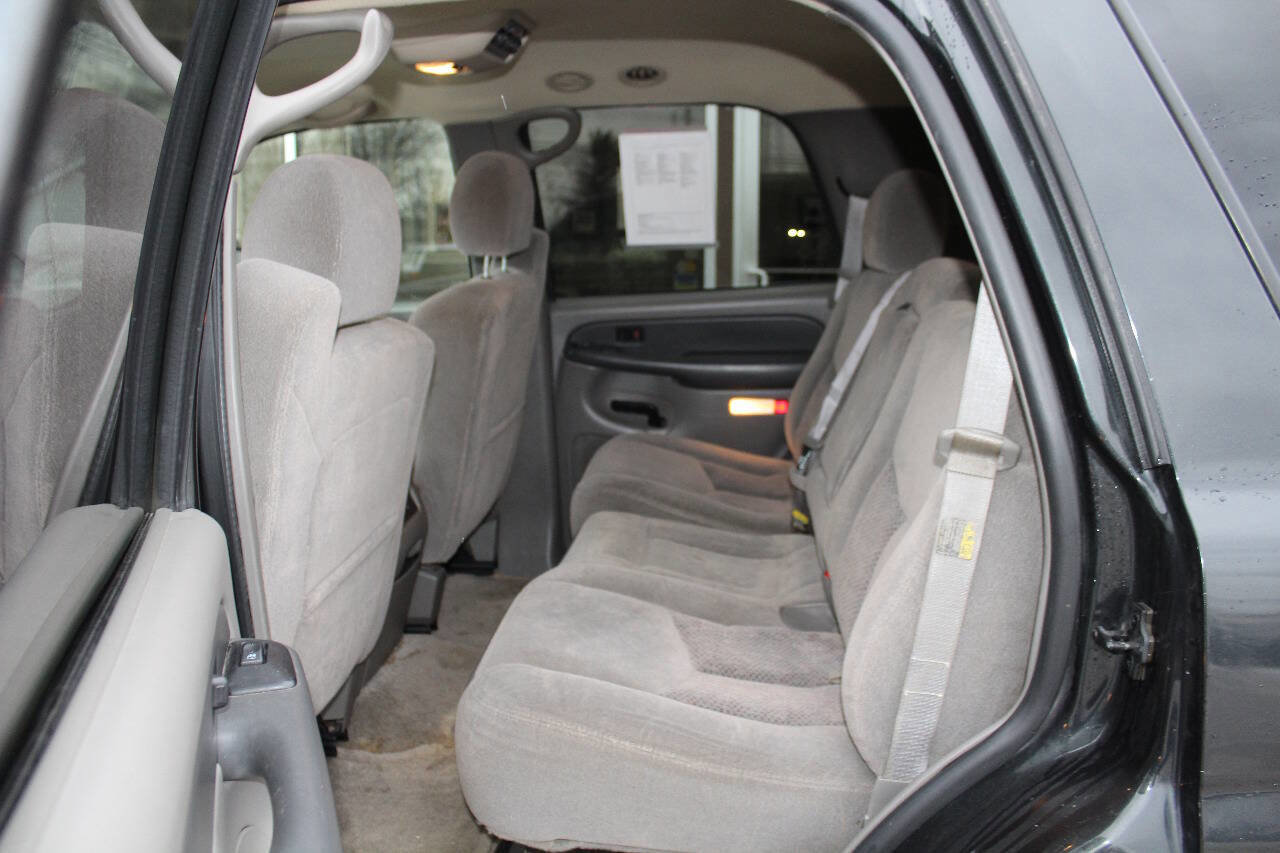 Used 2003 Chevrolet Tahoe LS image 12
