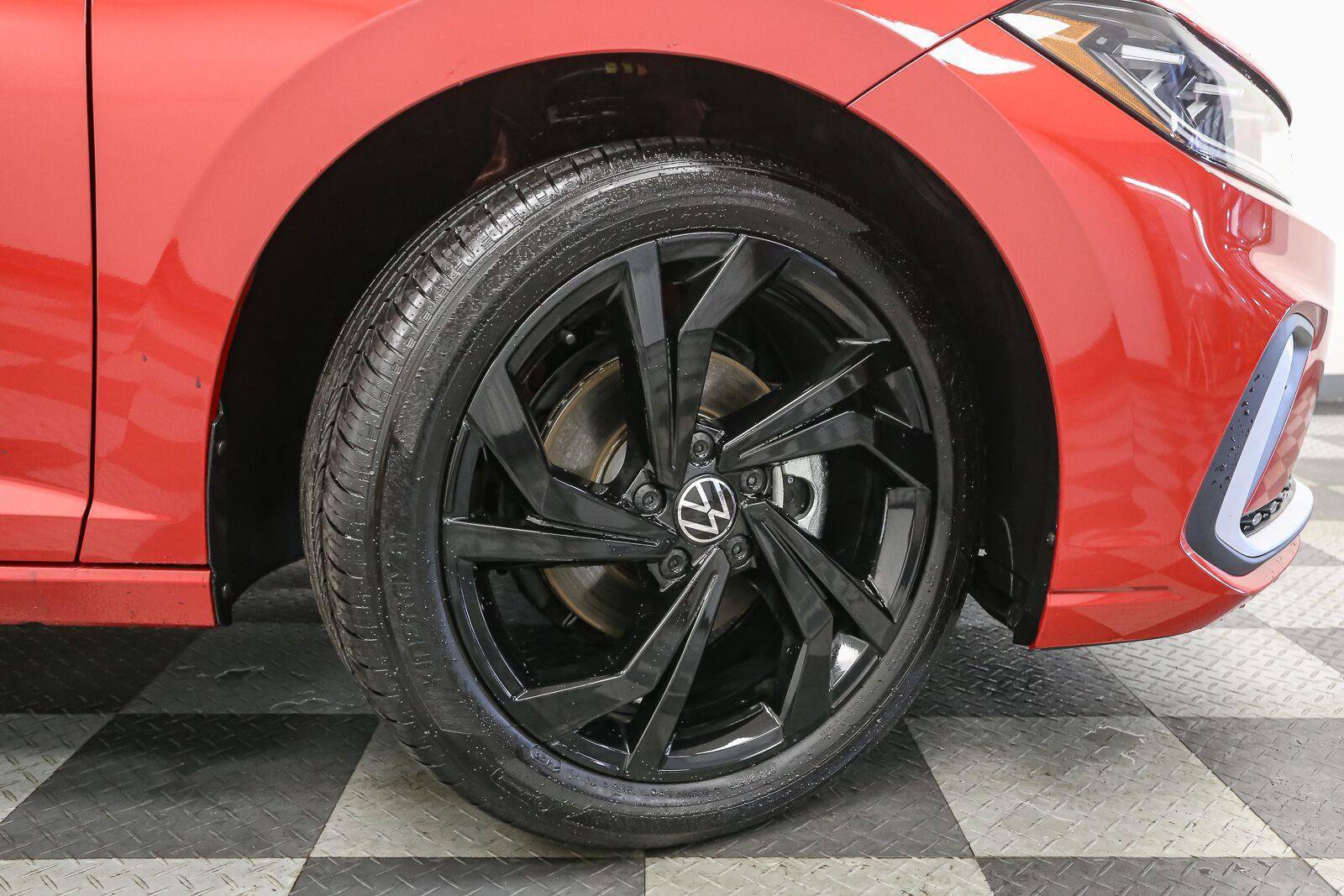 Certified 2026 Volkswagen Jetta SE FWD image 16