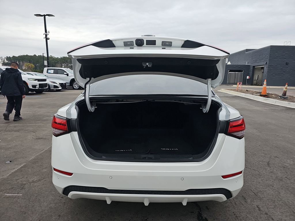 Used 2024 Nissan Sentra SV image 16