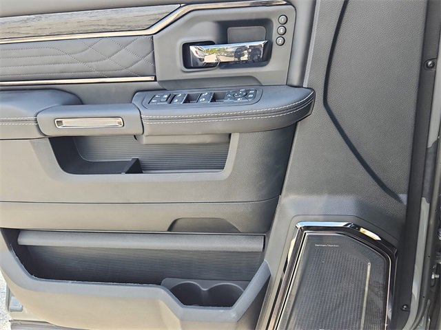 New 2026 RAM 2500 Limited image 15