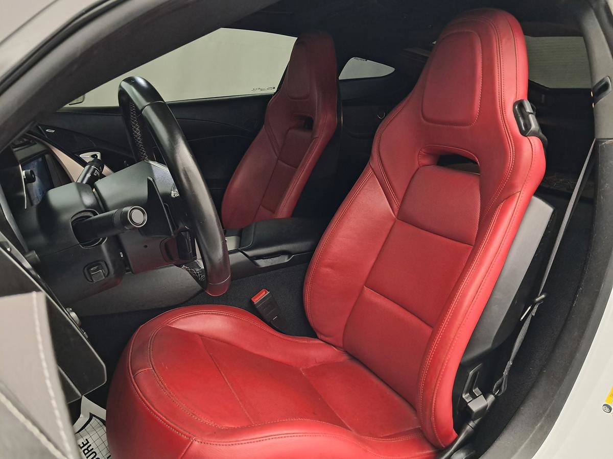 Used 2019 Chevrolet Corvette Stingray Coupe w/ Carbon Flash Badge Package image 13