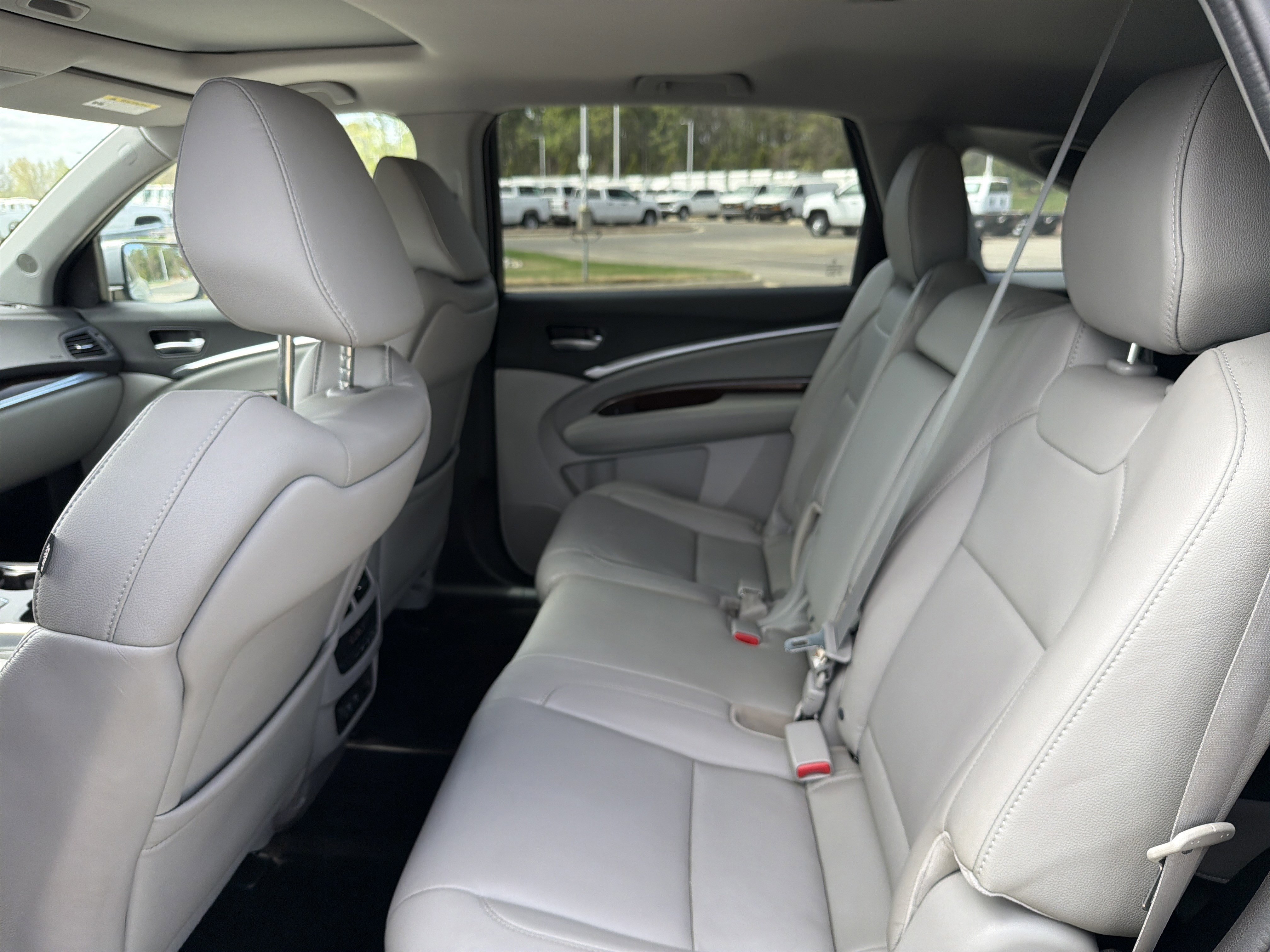 Used 2017 Acura MDX SH-AWD w/ Technology Package image 31