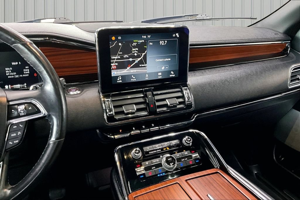 Used 2019 Lincoln Navigator Reserve AWD/4WD image 9
