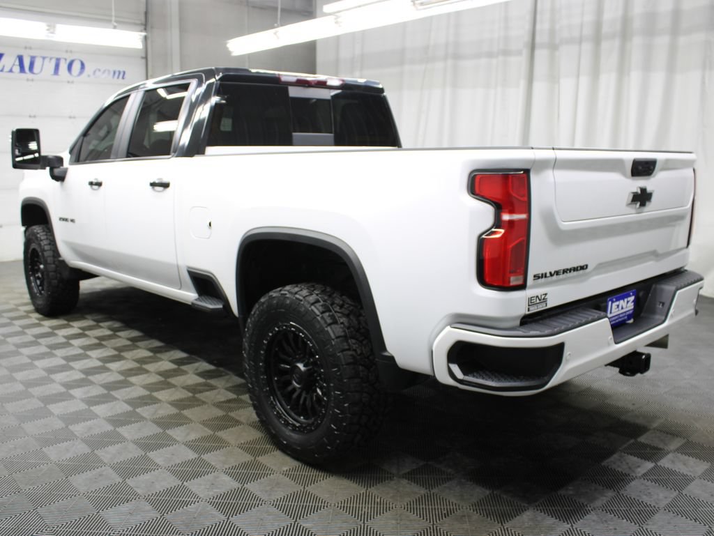 Used 2024 Chevrolet Silverado 2500 LT w/ Z71 Sport Edition AWD/4WD image 7