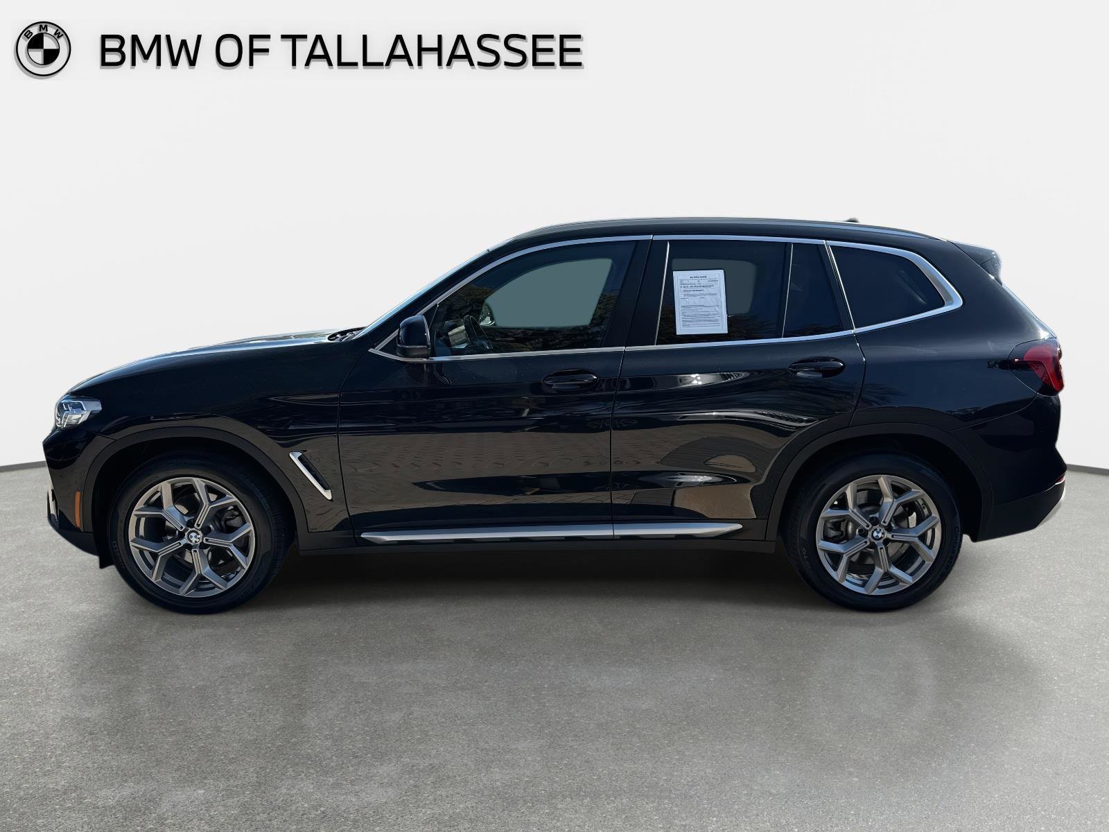Used 2023 BMW X3 sDrive30i w/ Premium Package image 8