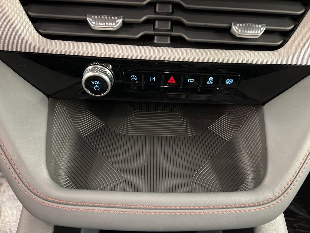 New 2026 Ford Explorer Active image 14