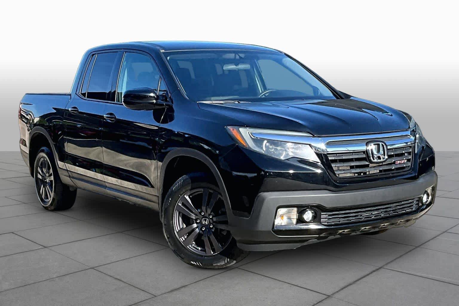 Used 2018 Honda Ridgeline Sport image 3