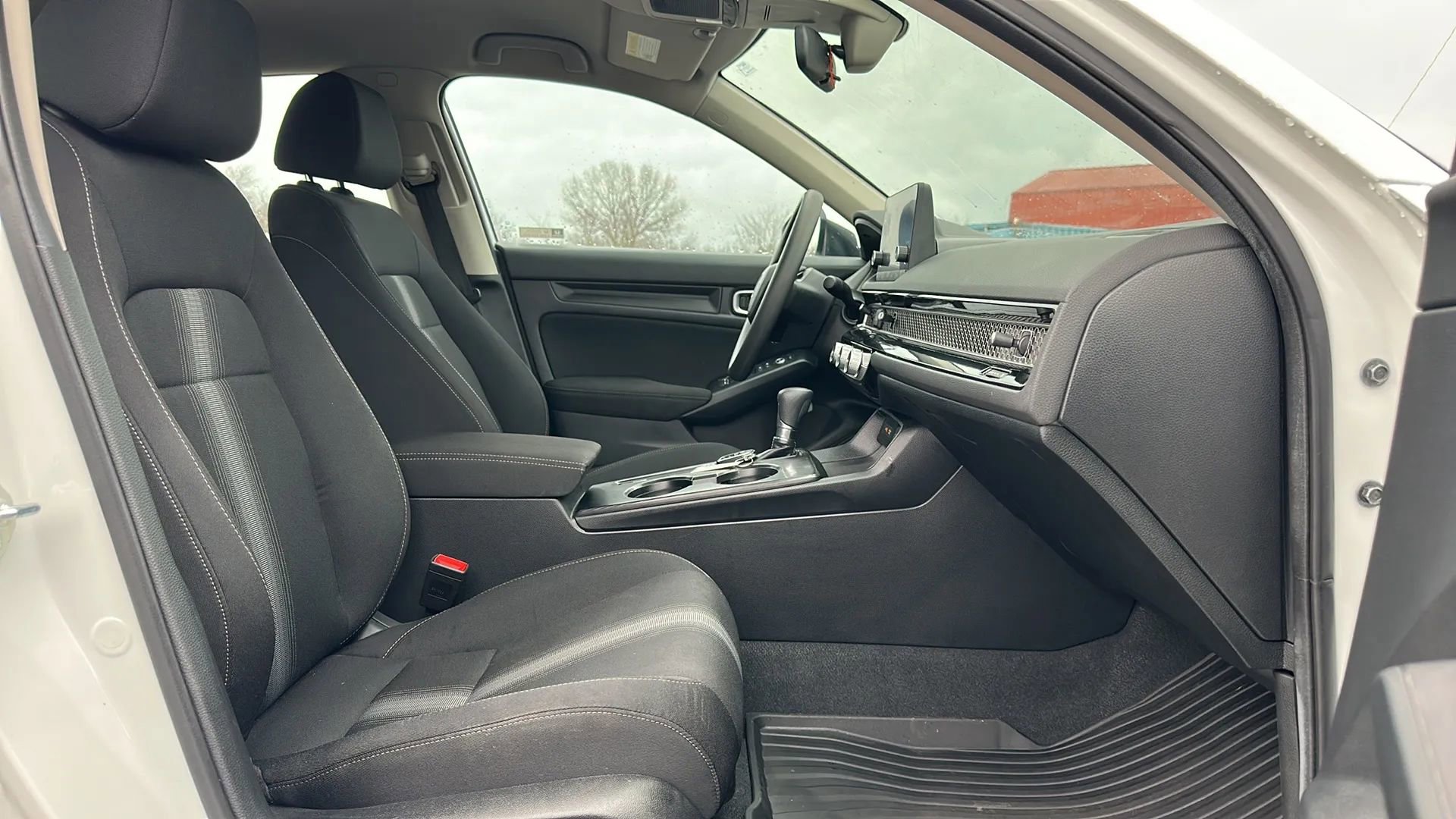Used 2024 Honda Civic LX image 13