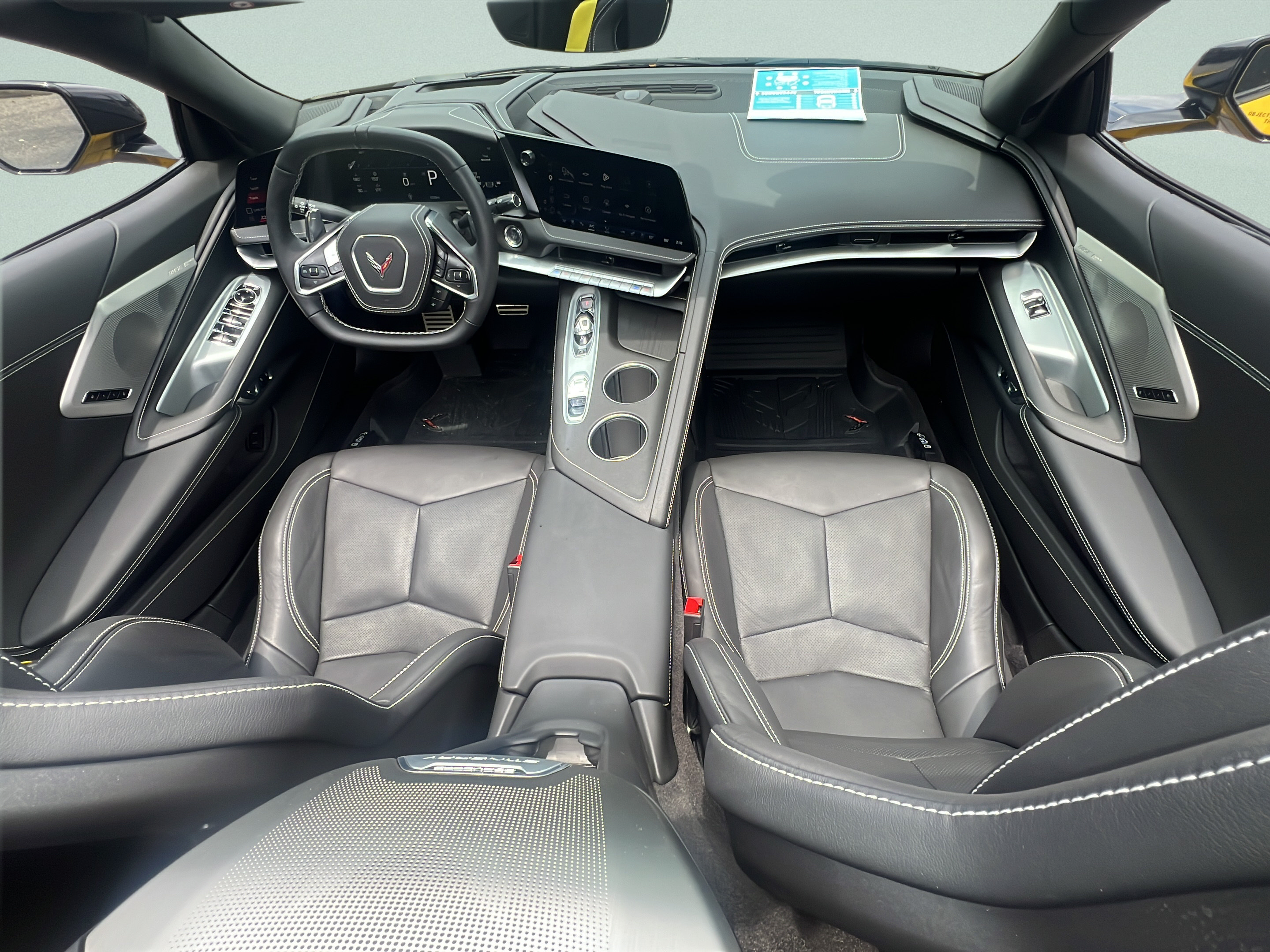 Used 2026 Chevrolet Corvette Stingray Preferred Conv w/ Z51 Performance Package RWD image 9