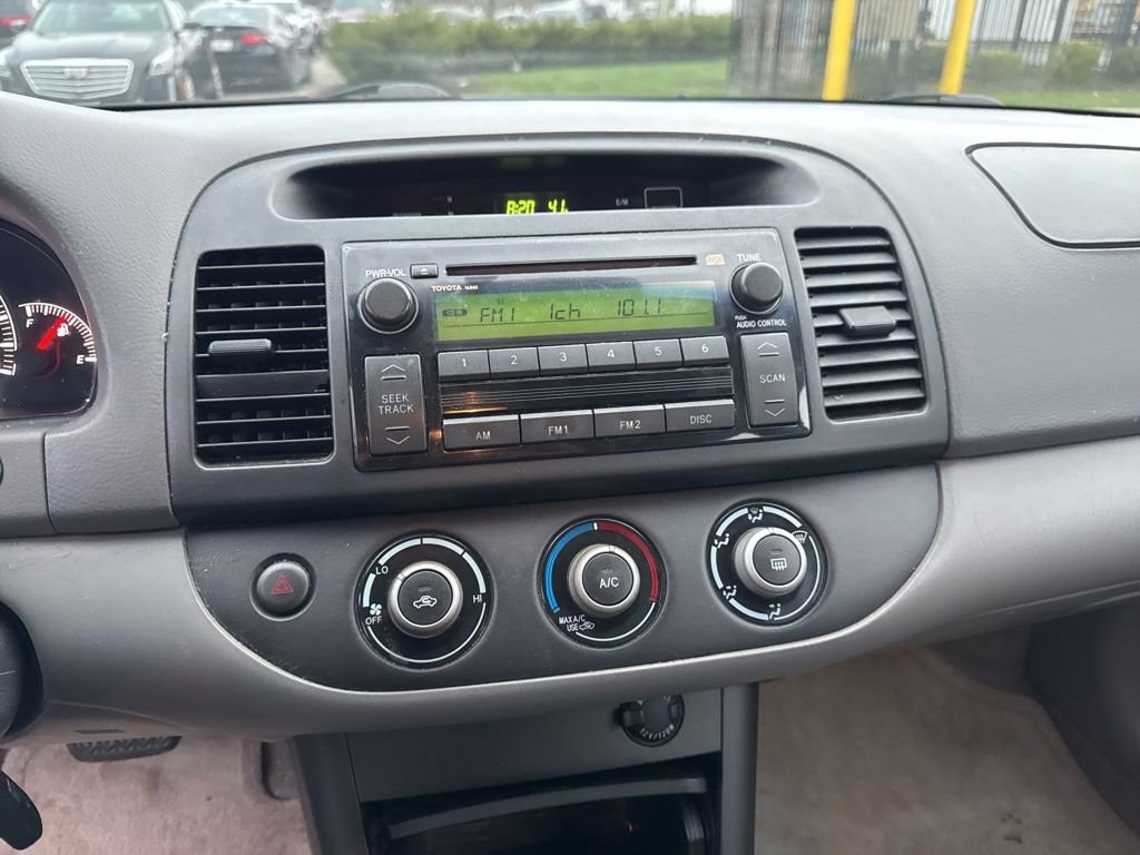 Used 2005 Toyota Camry LE image 8