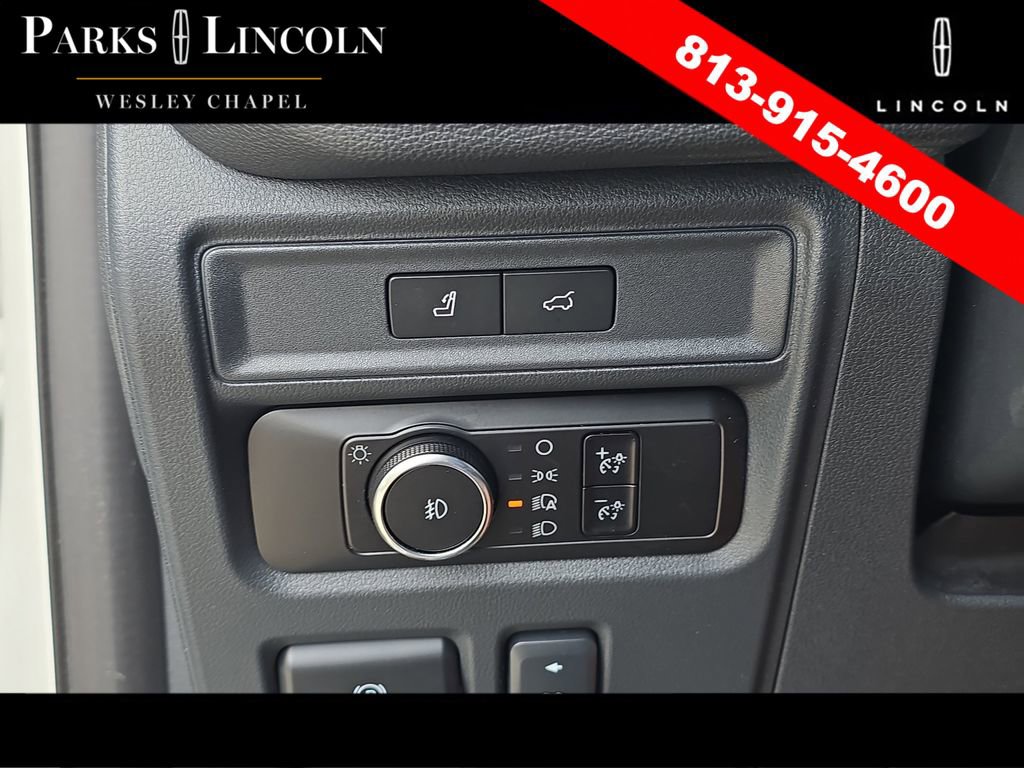 Used 2023 Ford Expedition Limited RWD image 32