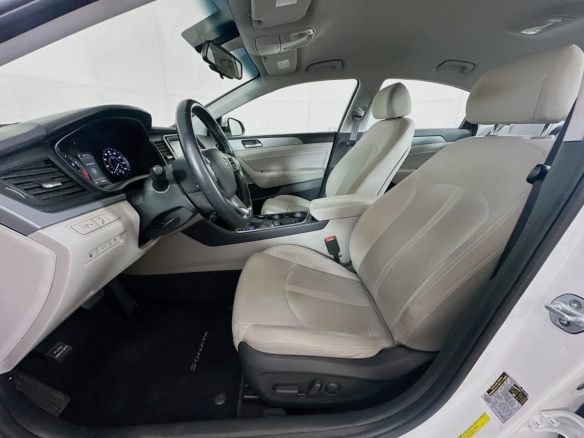 Used 2018 Hyundai Sonata SEL FWD image 13