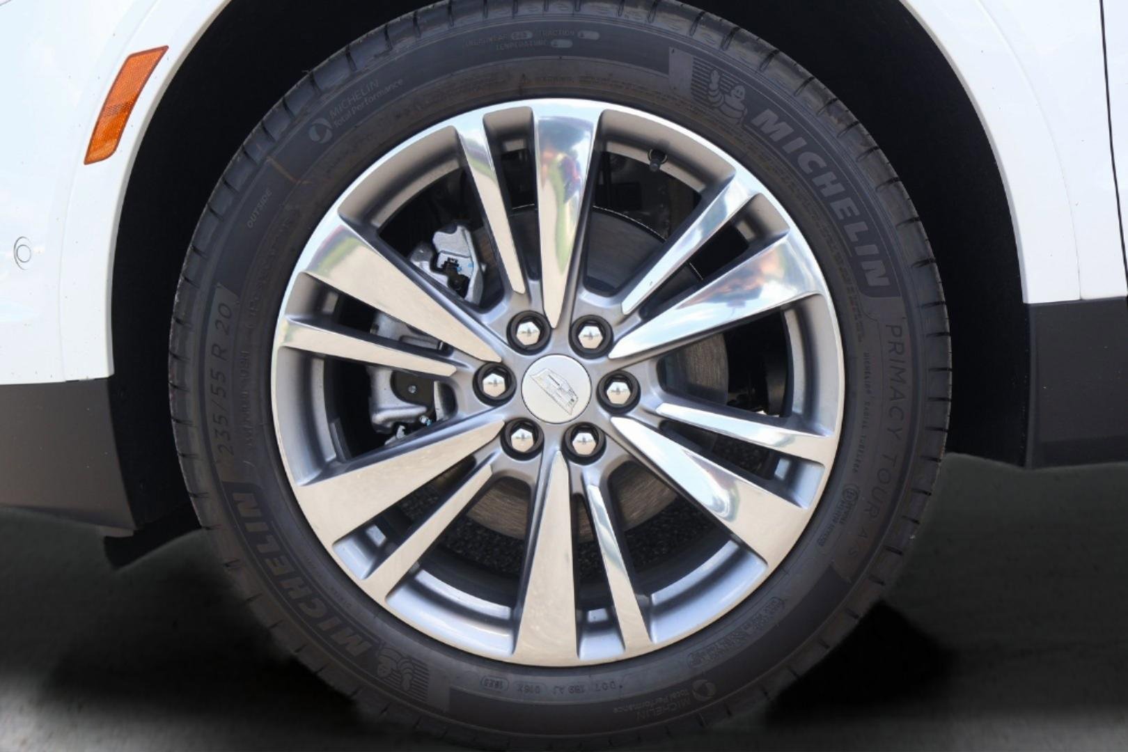 New 2025 Cadillac XT5 Premium Luxury w/ Technology Package image 9