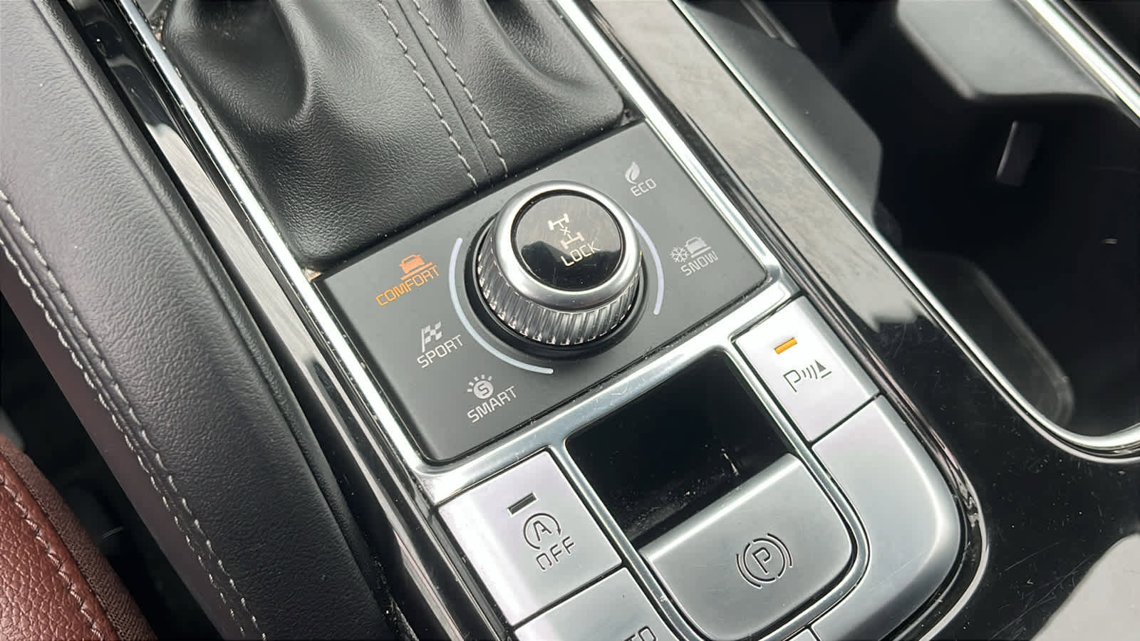 Used 2023 Kia Telluride EX image 22