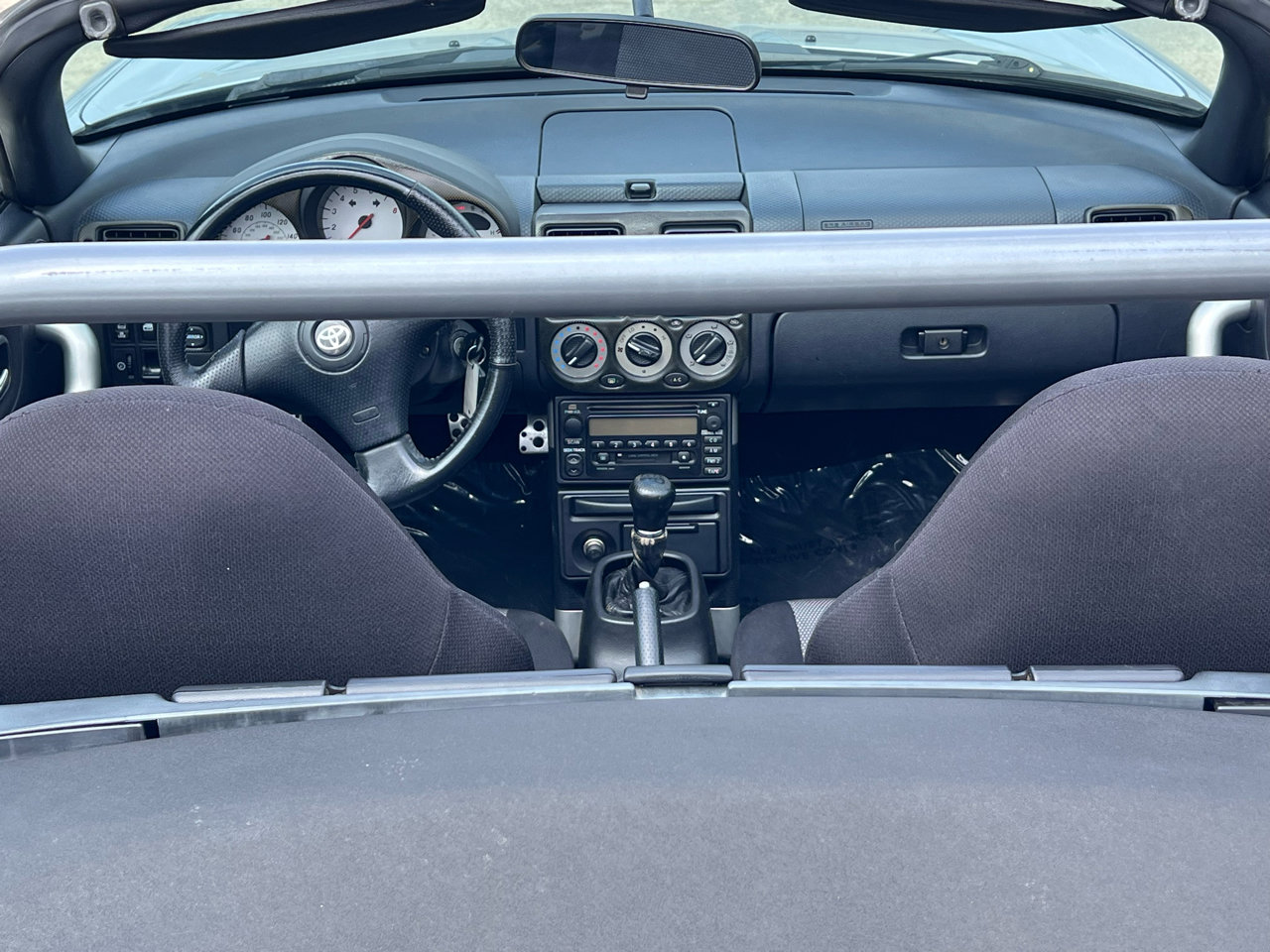 Used 2002 Toyota MR2 image 60