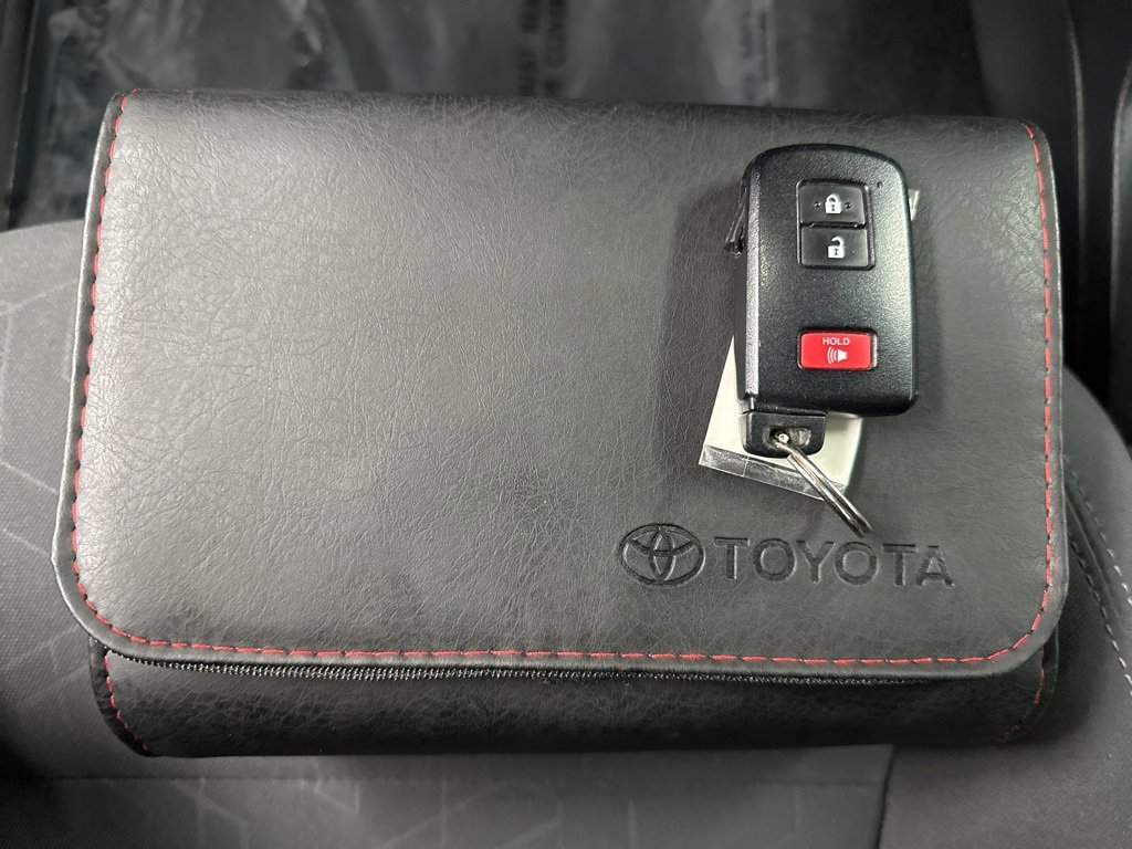 Used 2019 Toyota Tacoma TRD Sport image 42