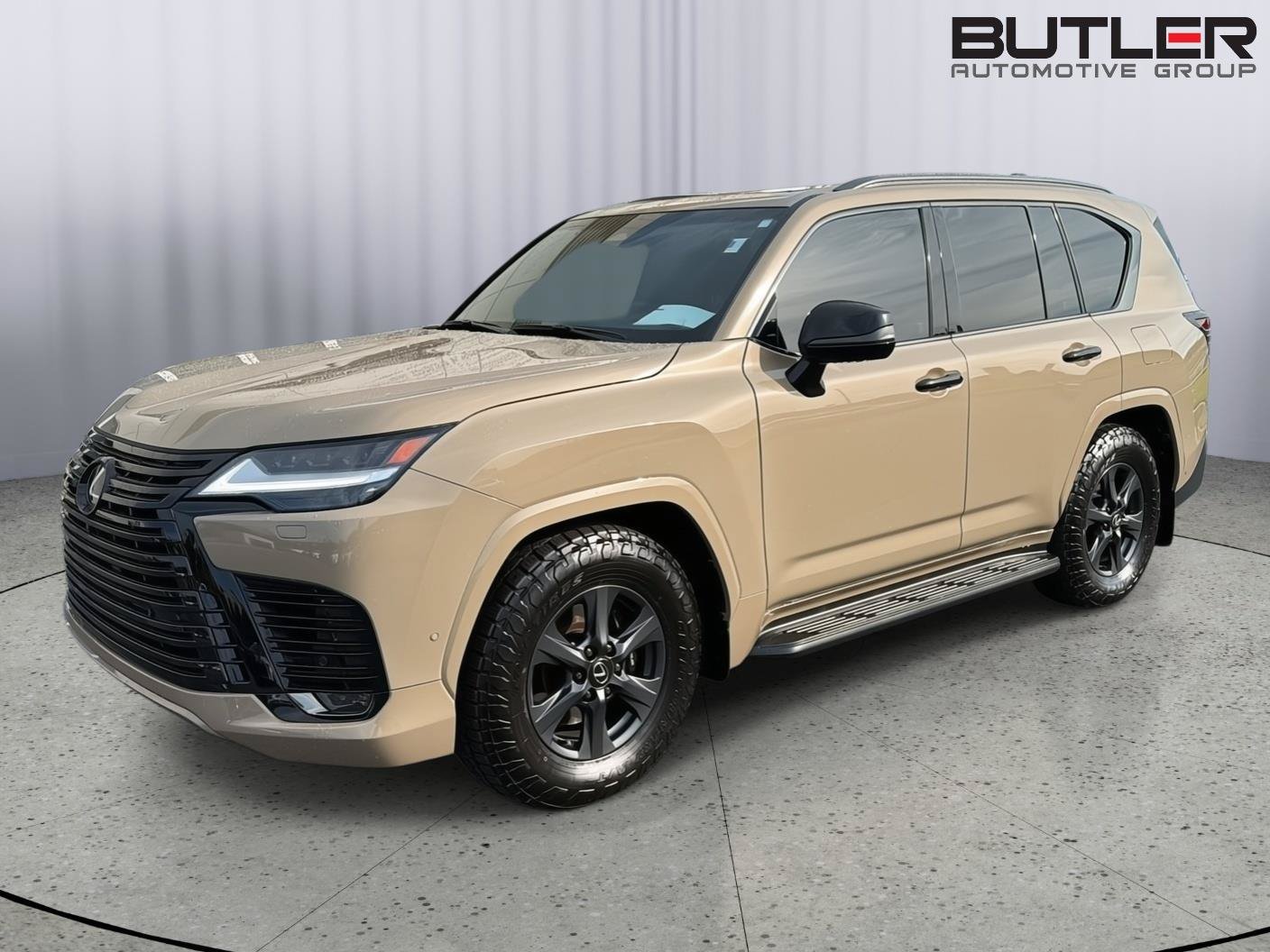 Certified 2025 Lexus LX 700h Overtrail AWD/4WD image 1