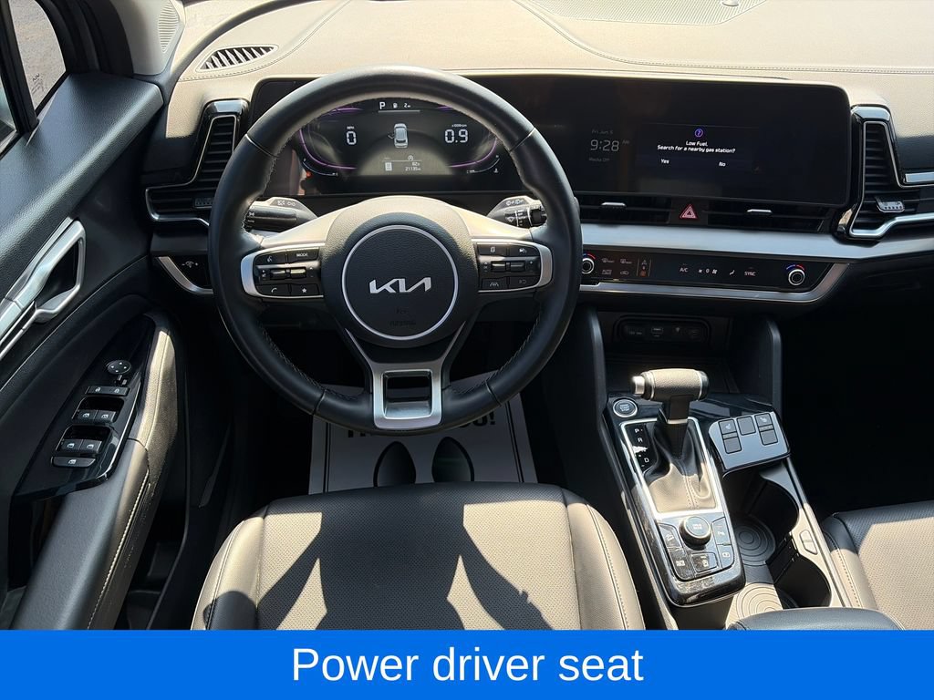 Used 2024 Kia Sportage EX FWD image 12