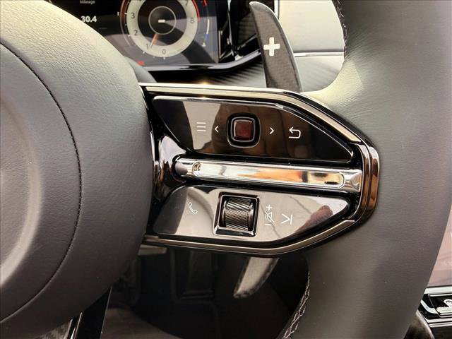 New 2026 Aston Martin Vanquish Convertible image 17