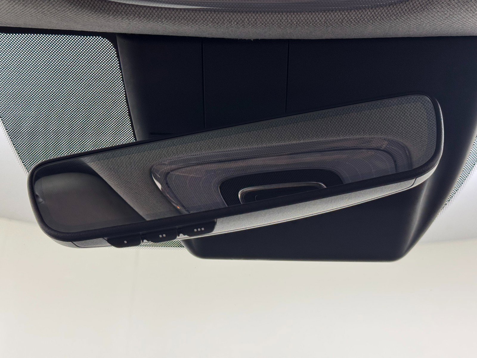 Used 2021 Hyundai Elantra Limited w/ Cargo Package image 33