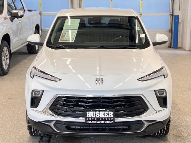 Certified 2025 Buick Encore GX Preferred image 3