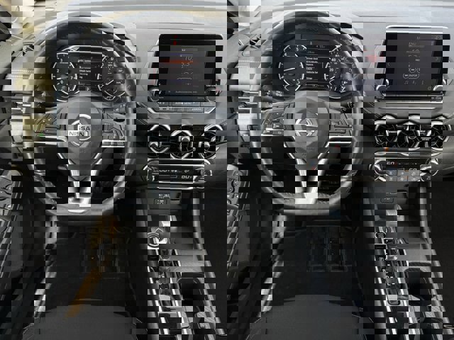 Used 2020 Nissan Sentra SV image 12