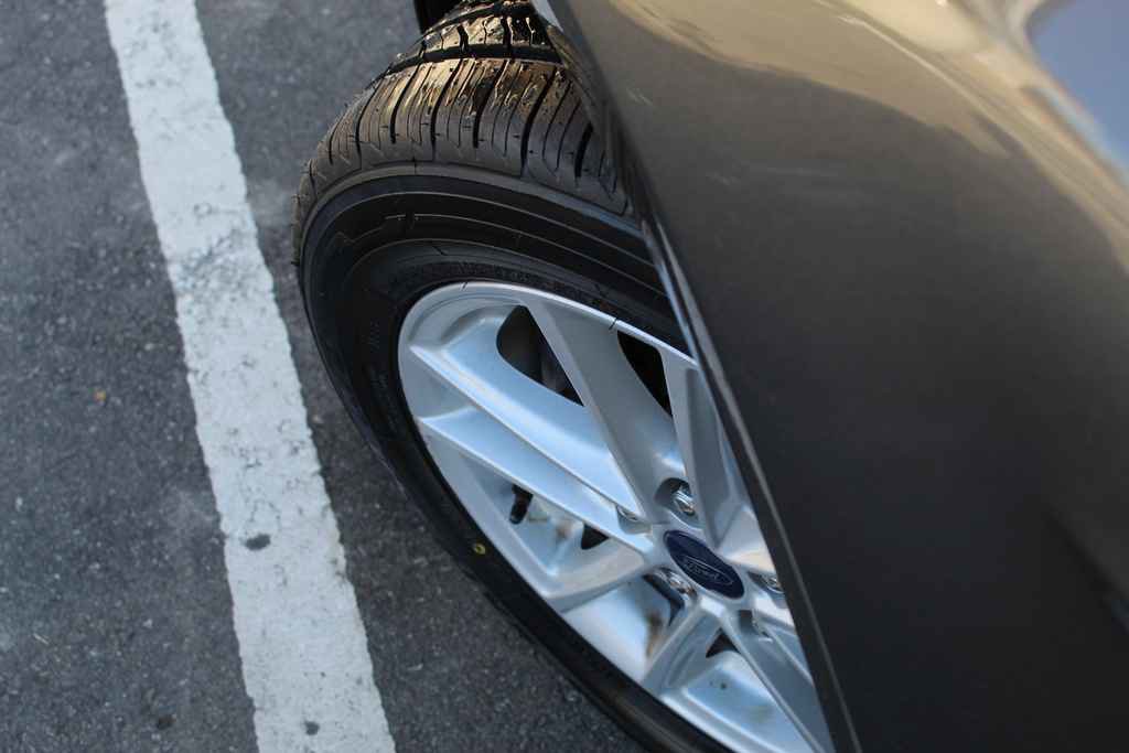 Used 2018 Ford Focus SE image 32