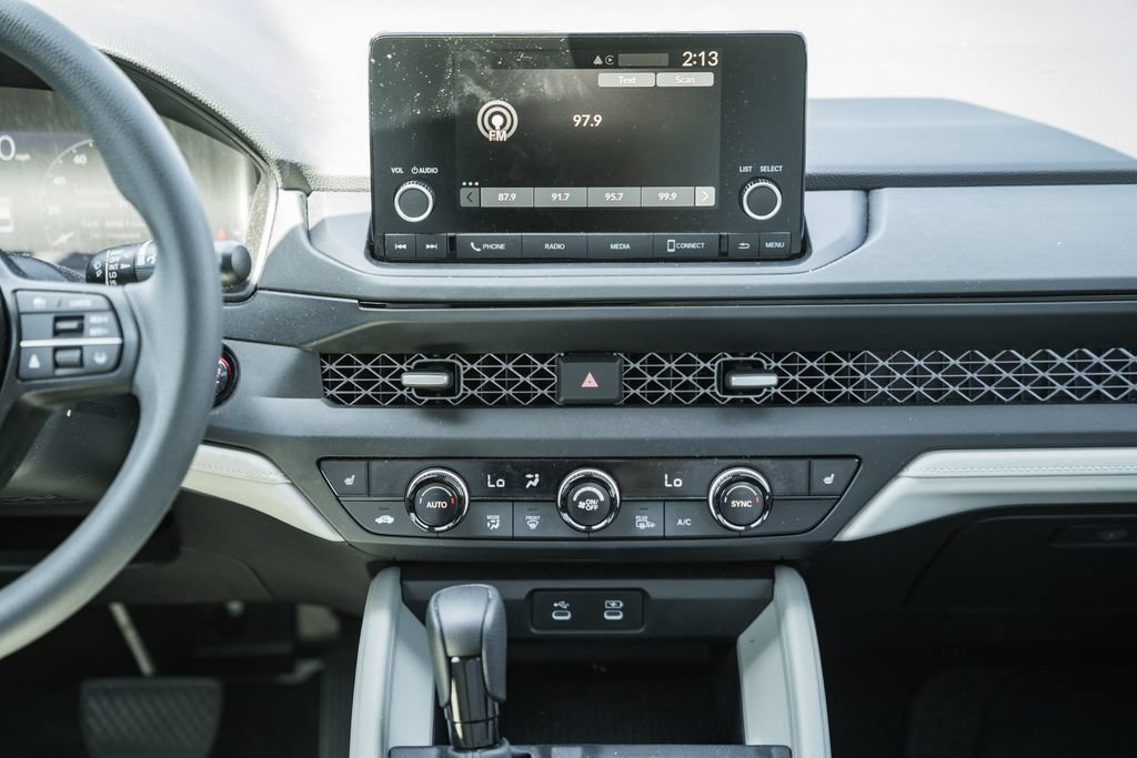 Used 2024 Honda Accord EX image 18