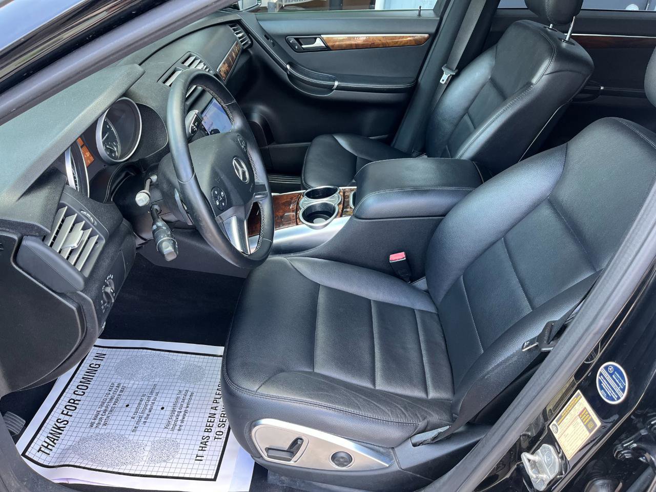 Used 2011 Mercedes-Benz R 350 BlueTEC 4MATIC image 10